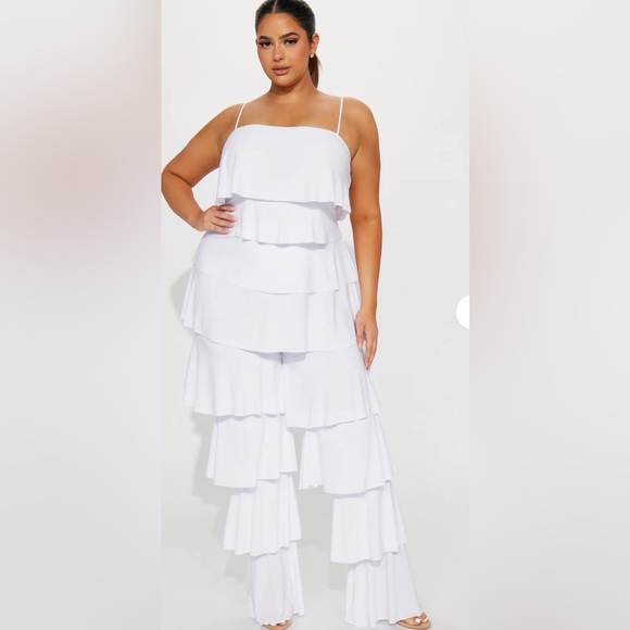 Pants - Elegant White Tiered Maxi Dress